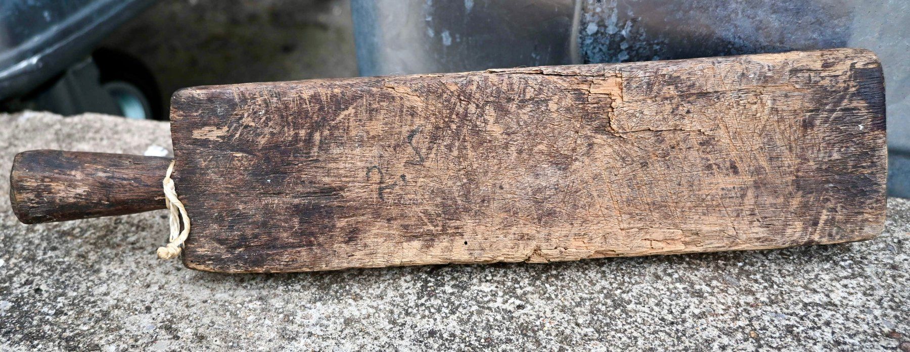 Backformen: antikes Holzmodel handgeschnitzt Zuckerbäckerform L 34.3cm – Gebraucht aus Pfaffhausen von mono_rec 2