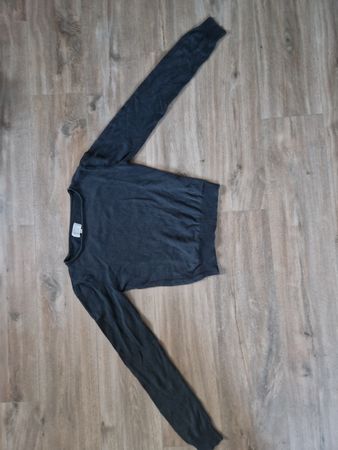 pull gris foncé
