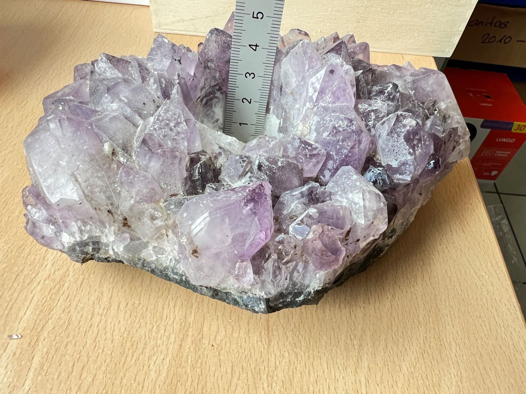 Minerali & Pietre curative: Amethyst Rohstein – Usato da ZUFIKON venduto da SULMI01 1