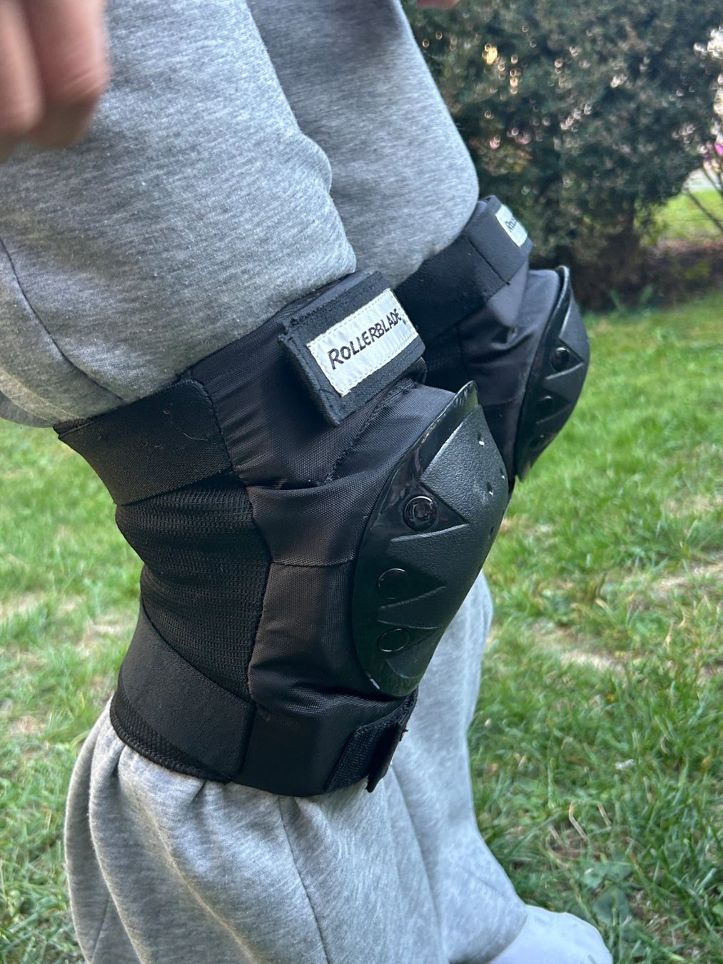 Protezioni & Imbottiture: Original Rollerblade Protective Gear, Full Set – Nuovo (secondo la descrizione) da Küsnacht ZH venduto da MagnusAa 3