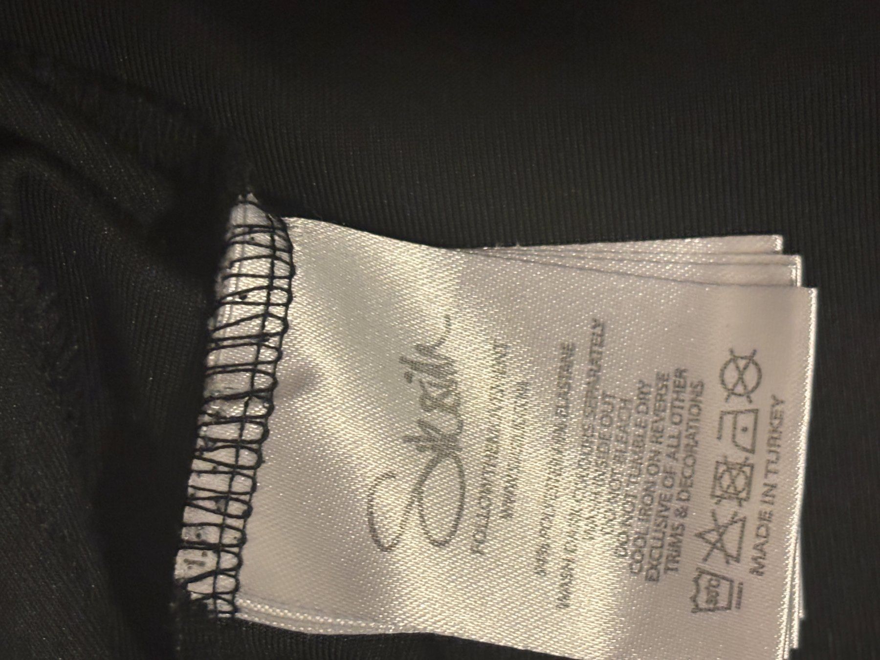 Siksilk Pullover & Sweatshirts: Pullover SikSilk Quarter Zip Gr. L Schwarz/Grau - (H) – Gebraucht aus Wallisellen von AS.TZ. 4
