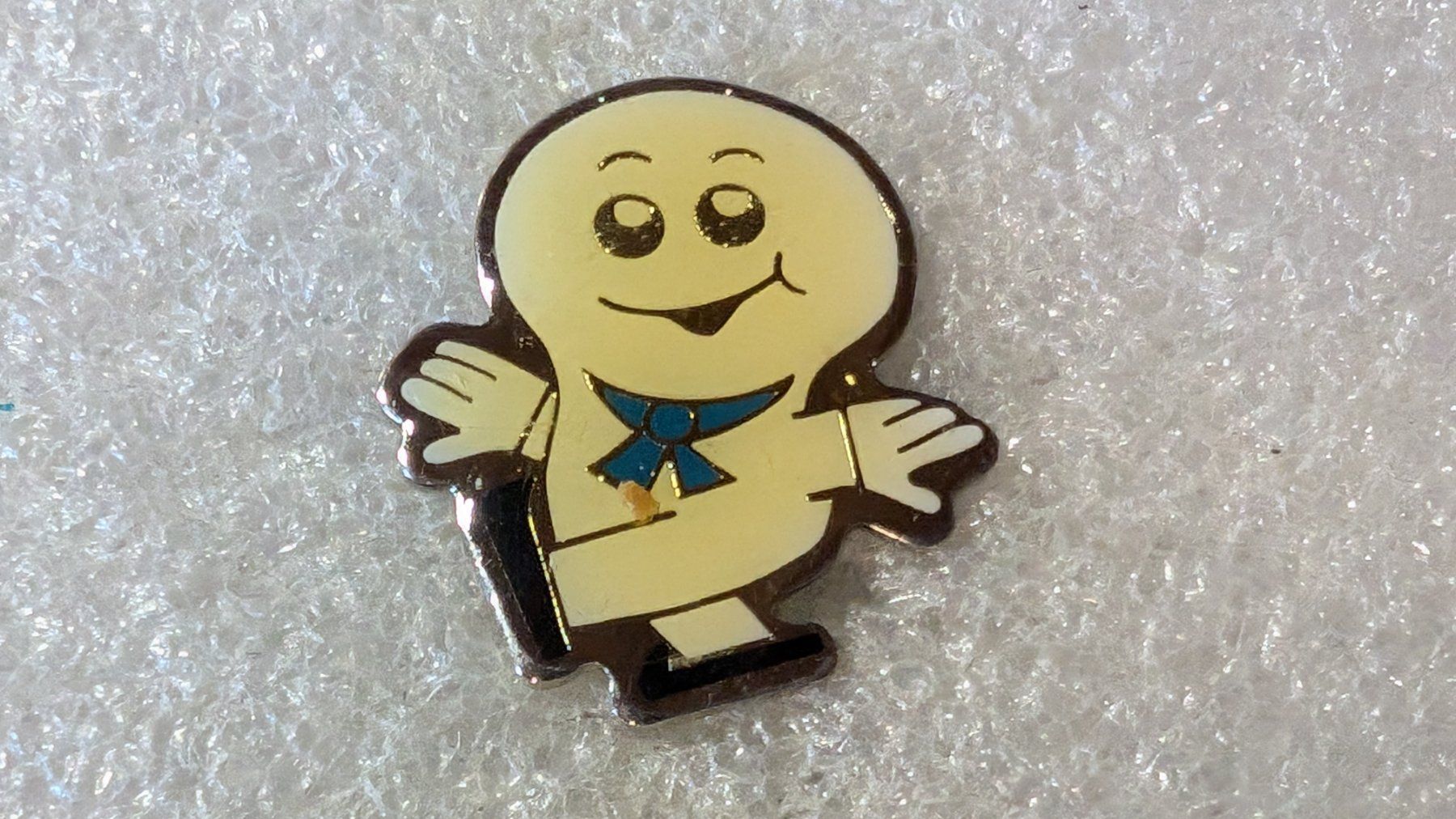Placchette & Badge: Ansteckpin 223: Maga Bio – Usato da Oppligen venduto da Pin-Fall-Shop