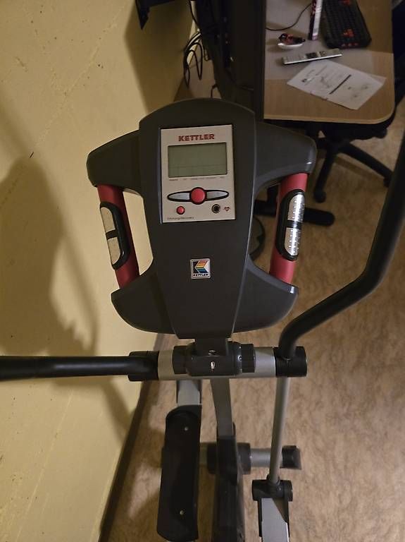Hometrainer: ¡¡¡ GRATIS !!!Cross trainer - elliptical – Usato da Mägenwil venduto da lau_zr7c 1