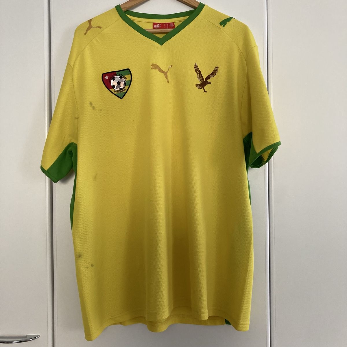 Puma Leibchen & Hosen: Togo 2008 Heimtrikot – Gebraucht aus Bern von bur_033