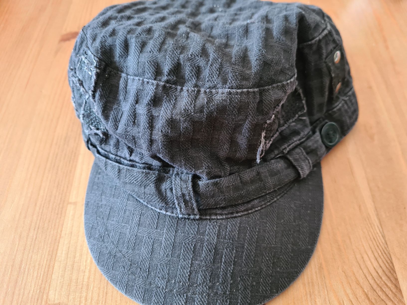 Autres vêtements femmes: Basecap Grösse One Size, dunkelgrau, Sommer-Accessoire – D'occasion à Horw par Mirii91 6