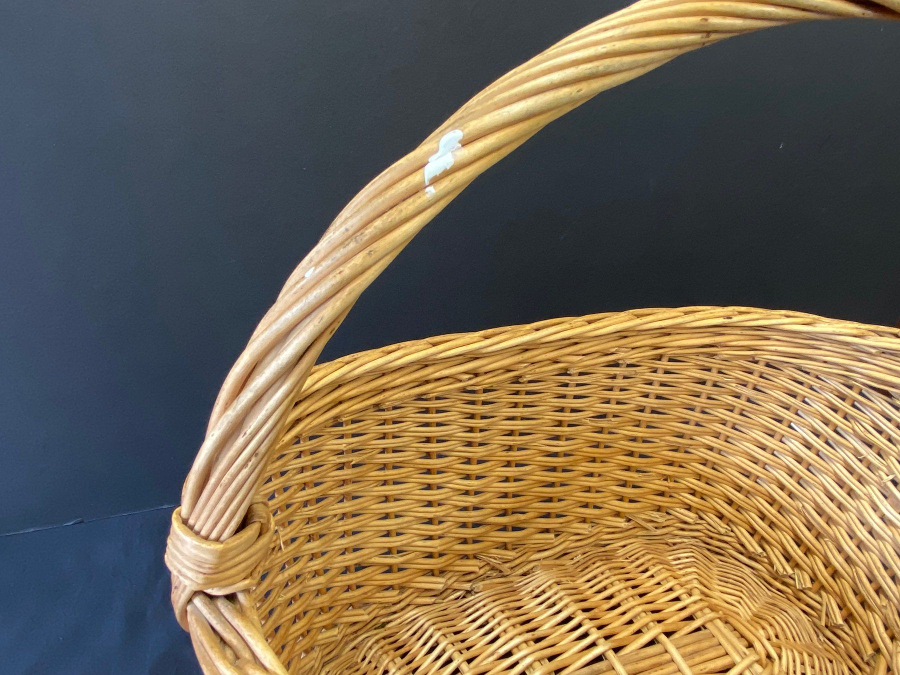 Niches, paniers: Vintage Korb / Haustierkorb – D'occasion à Schaffhausen par sparzone 9