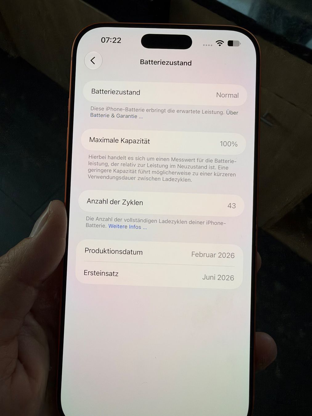 Apple Telefoni cellulari / Smartphones: Apple iPhone 17 Pro Max 256GB Cosmic Orange – Nuovo (secondo la descrizione) da Pfaffnau venduto da Sternli86 3