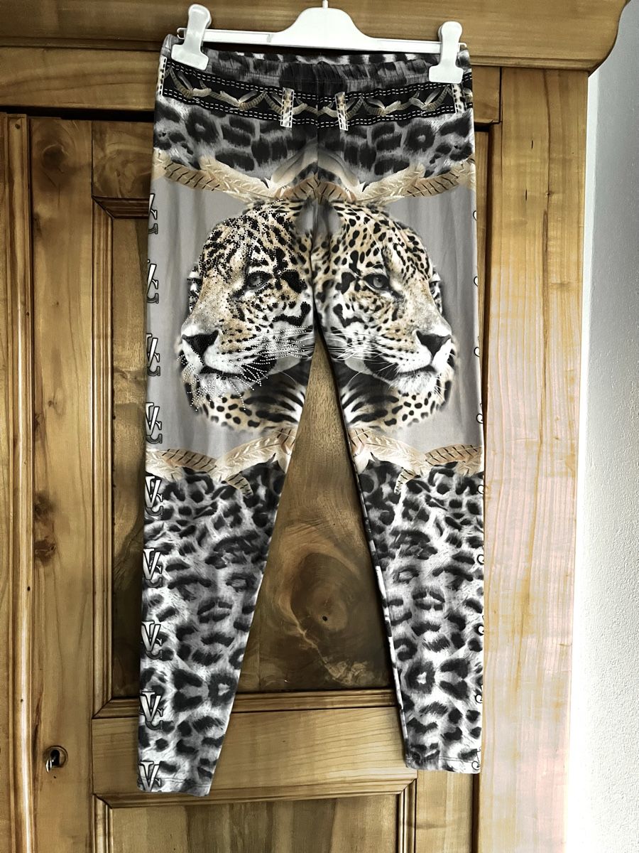 Leggings: Leggings imprimé léopard, taille L neuf – Nuovo (secondo la descrizione) da Porrentruy venduto da SYANKA