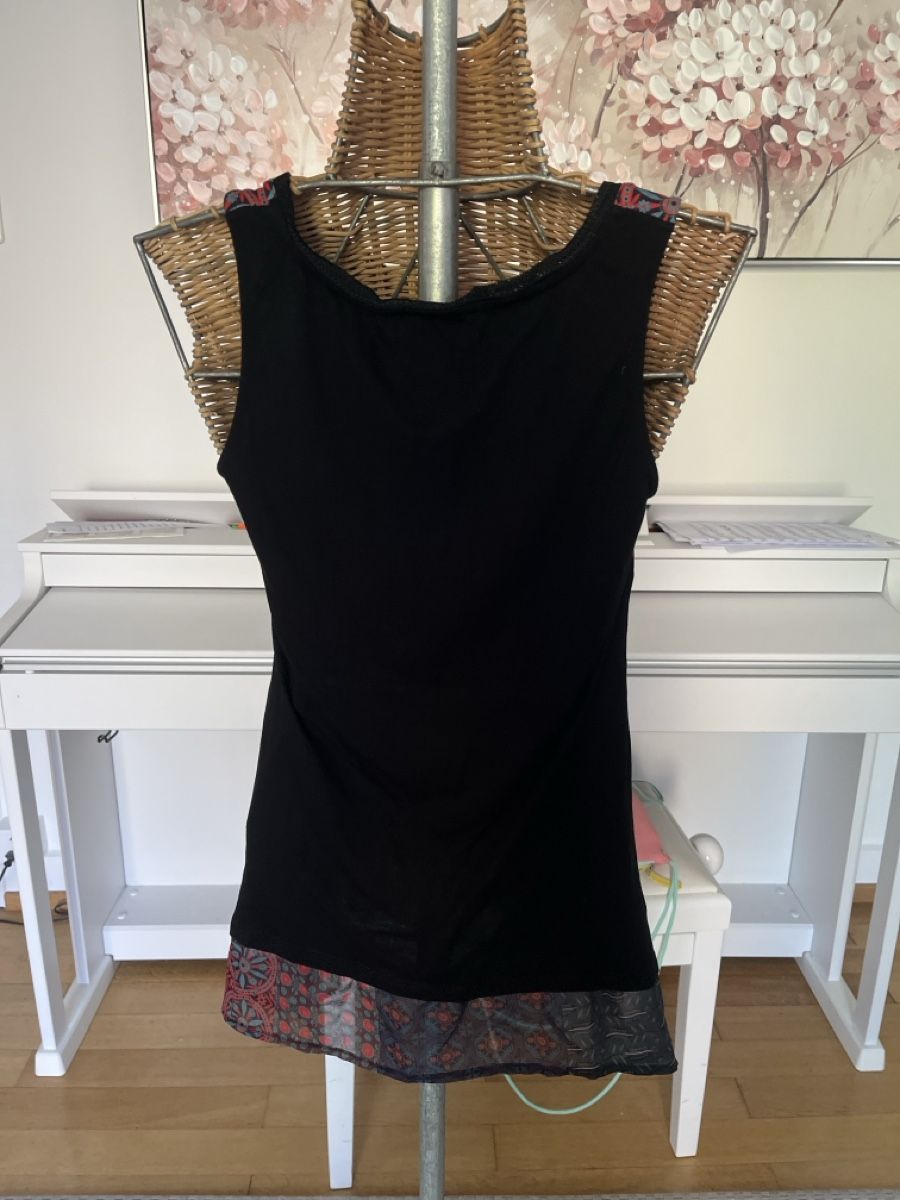 Desigual Top: Desigual Top, S – Usato da Solothurn venduto da Bobesch08 2