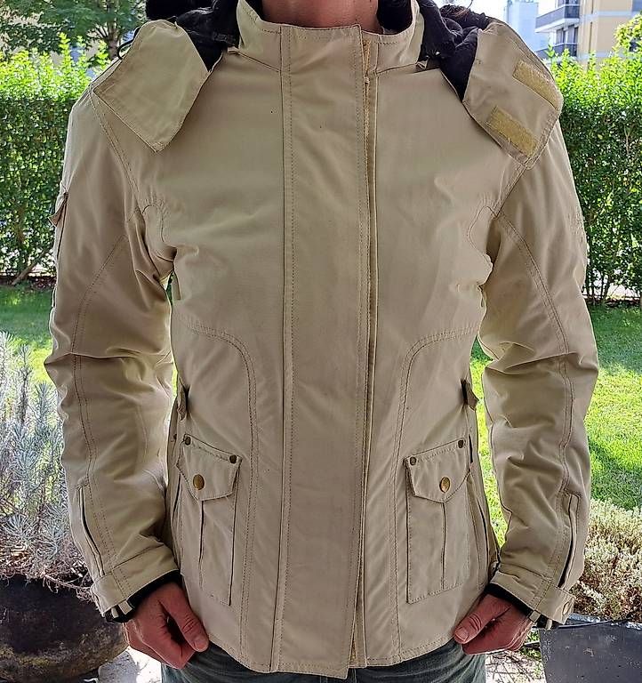 Vestes: Damen Motorradjacke / Töffjacke Gr M – D'occasion à Dietlikon par H.Anne 4