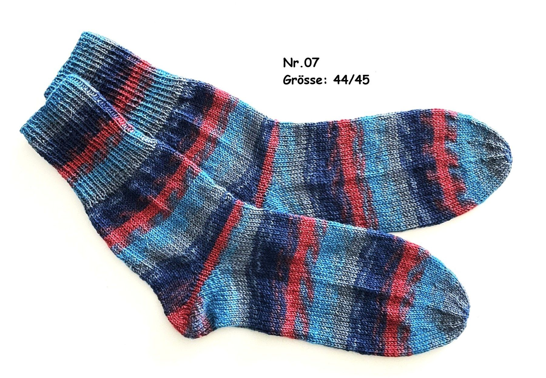 Socken: Socken handgestrickt   Gr.44/45   Nr.07 – Neu und originalverpackt aus Täuffelen von wollness