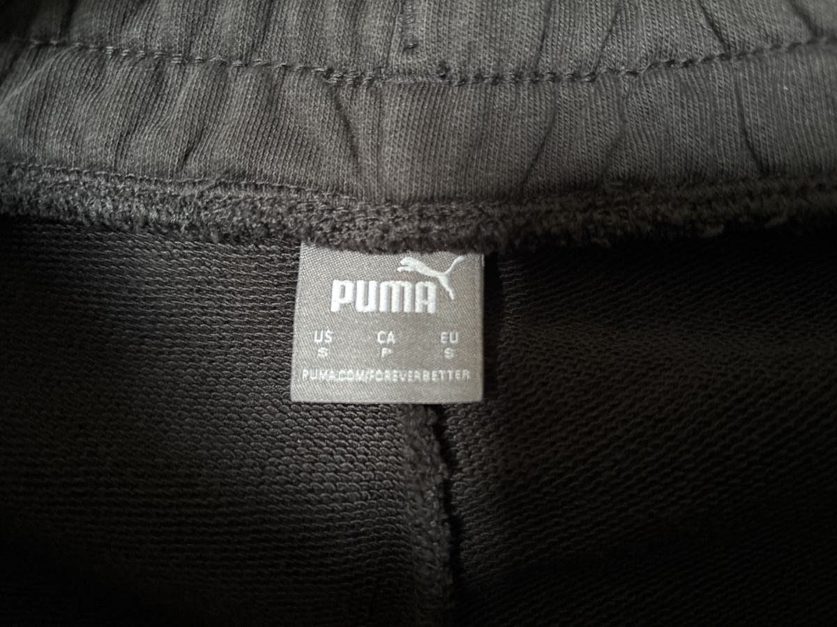 Puma Pantaloni: Puma Shorts Damen Schwarz Grösse S – Usato da Bern venduto da blu123 1