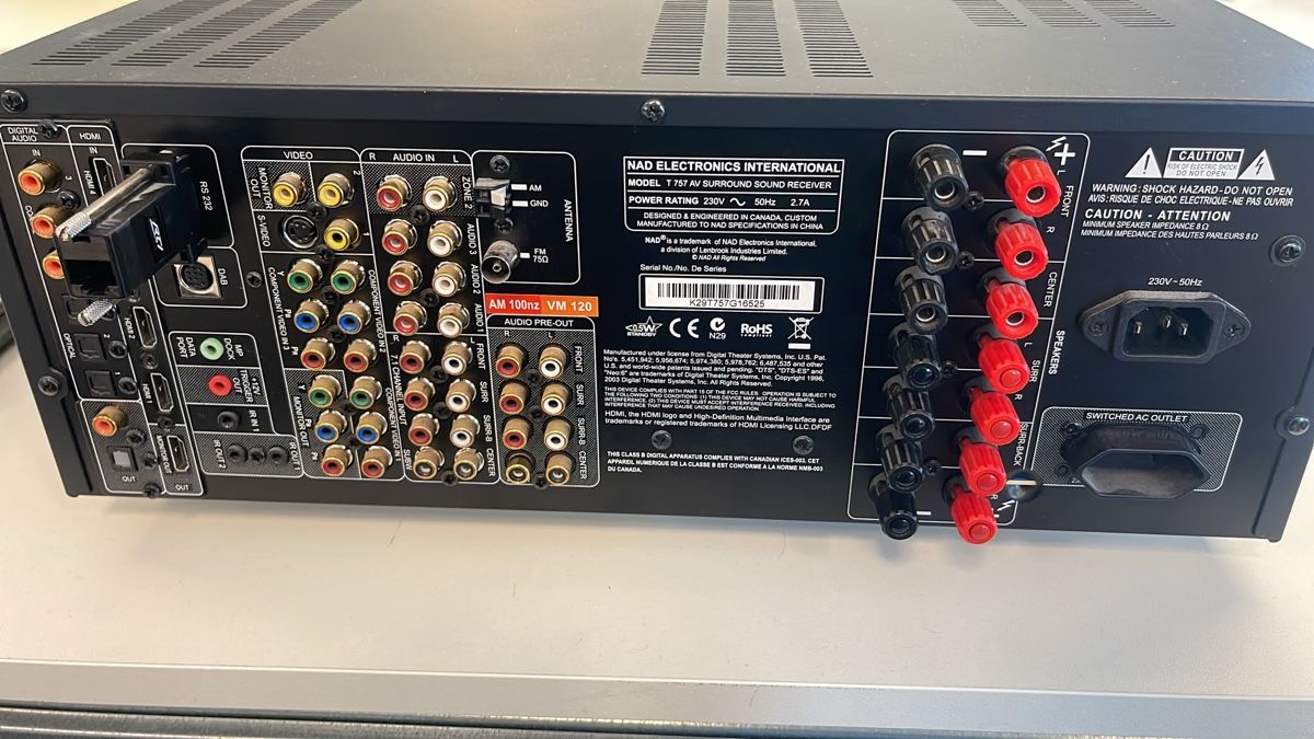 Nad Récepteurs: NAD T757 AV-Receiver 7.1 – D'occasion à Wetzikon ZH par pinkilady44 1