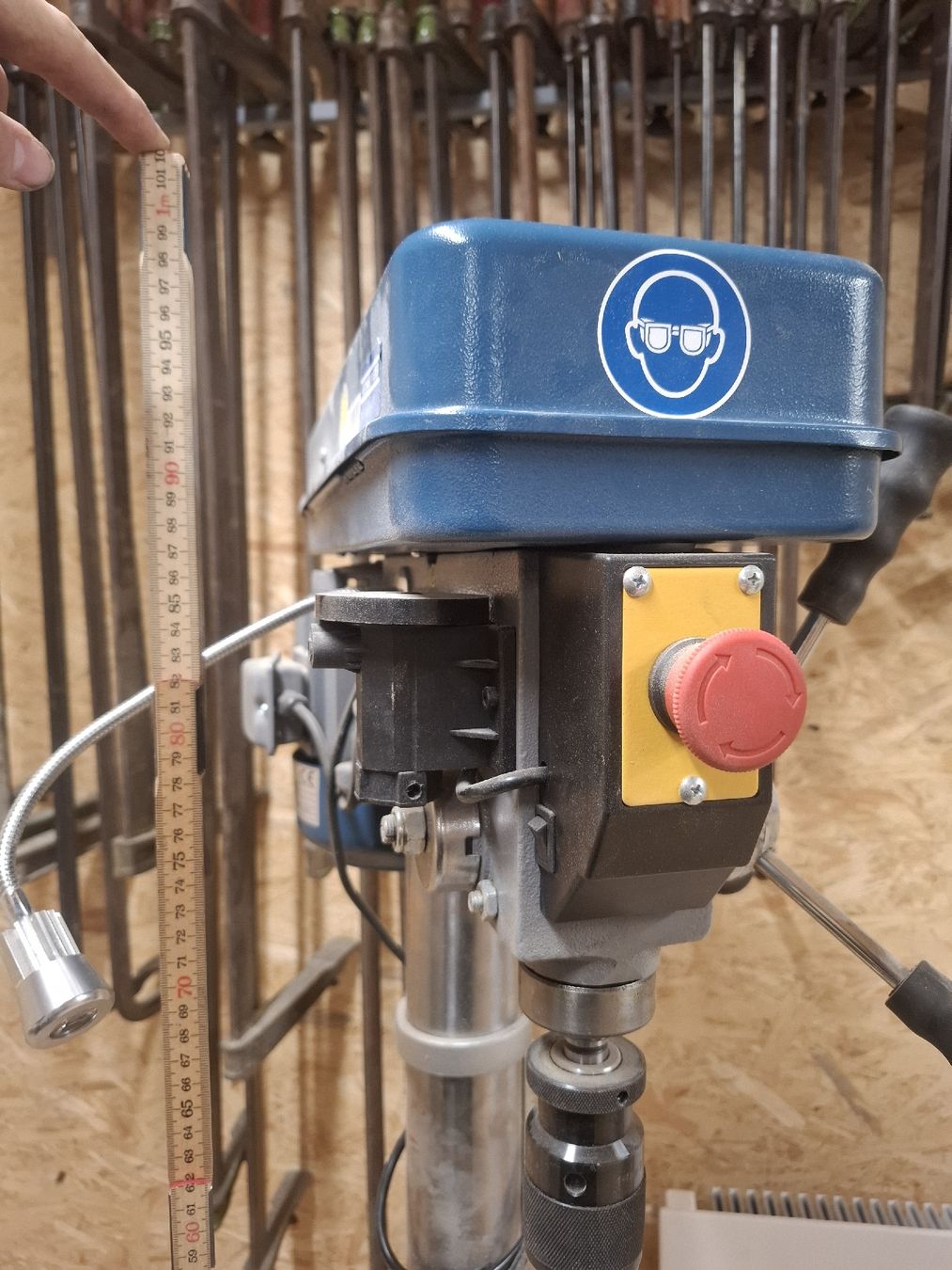 Trapani: Ständerbohrmaschine Proton – Usato da Leimbach AG venduto da mic_l2k7 1