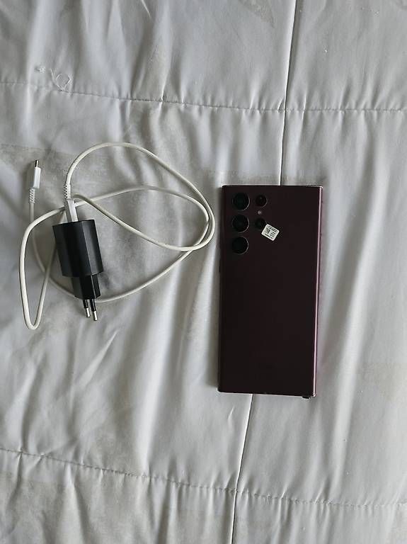 Handys / Smartphones: Samsung Galaxy S22 512 GB Speicher – Gebraucht aus Therwil von JosefinaV 1