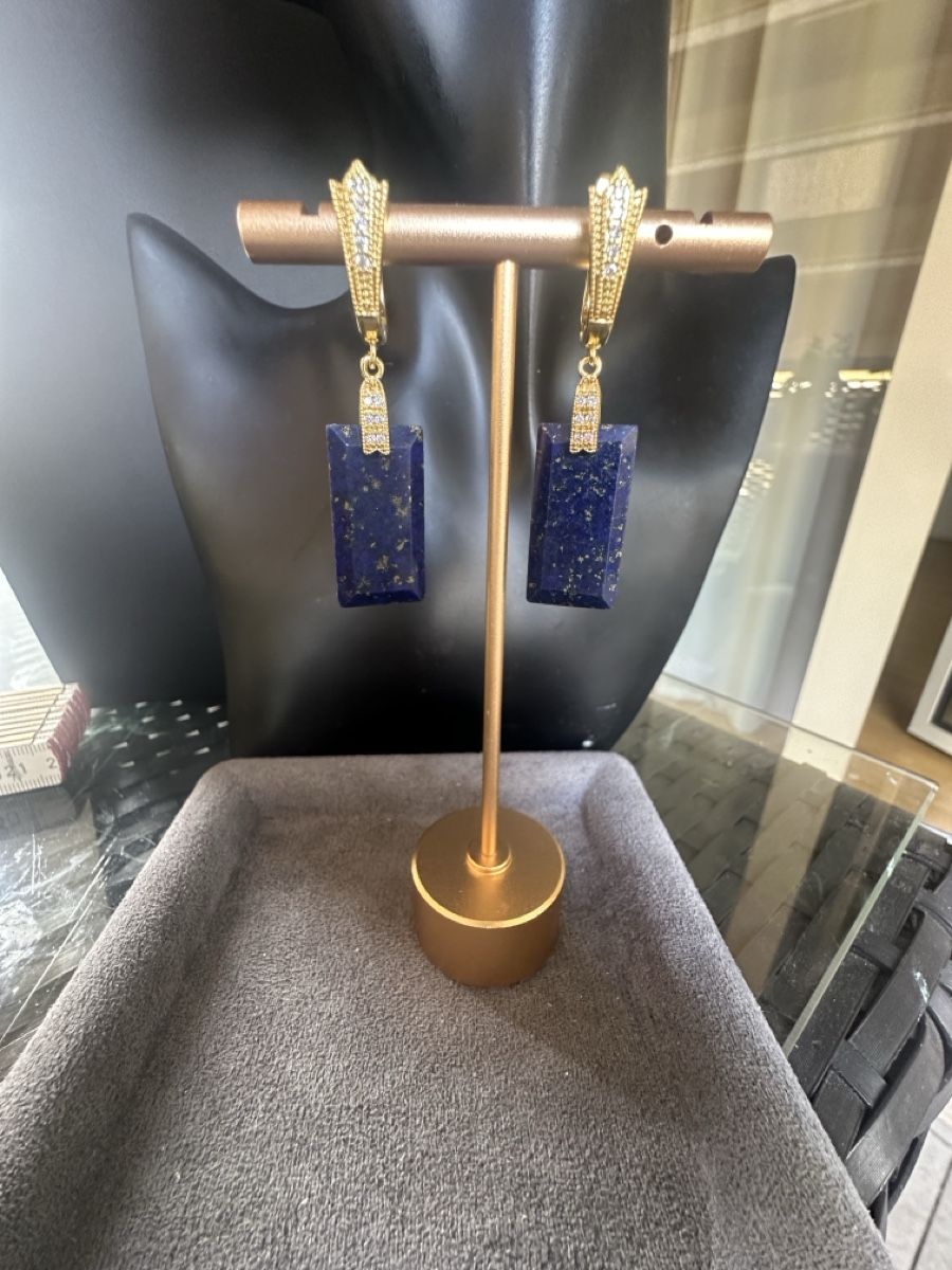 Ohrringe & -stecker: Ohrringe mit Lapislazuli HANDARBEIT  – Neu und originalverpackt aus Kriens von Hortensie6