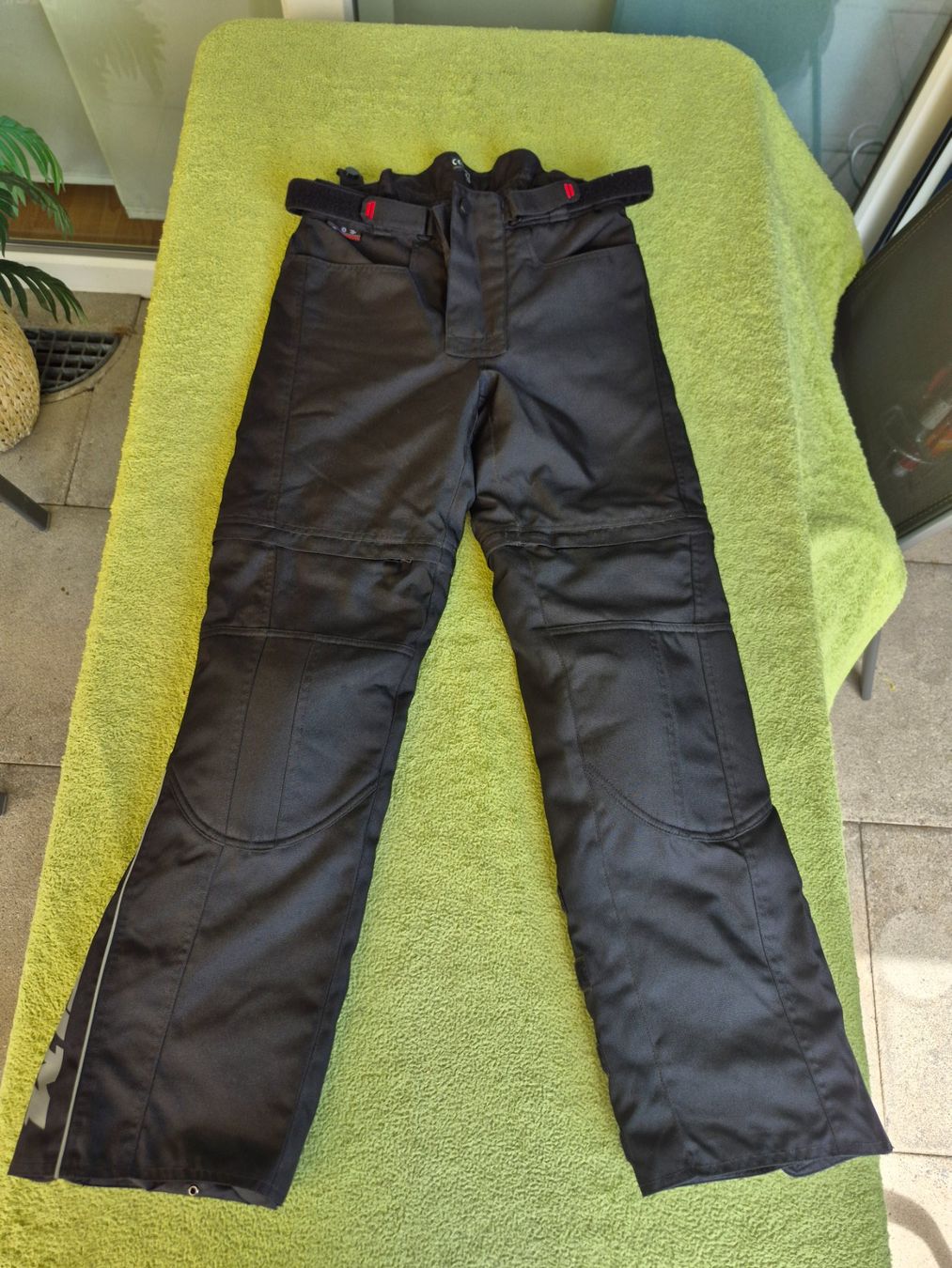 FLM Pantaloni: Motorradhosen Gr. 158-164 – Usato da Winterthur venduto da lotti1978