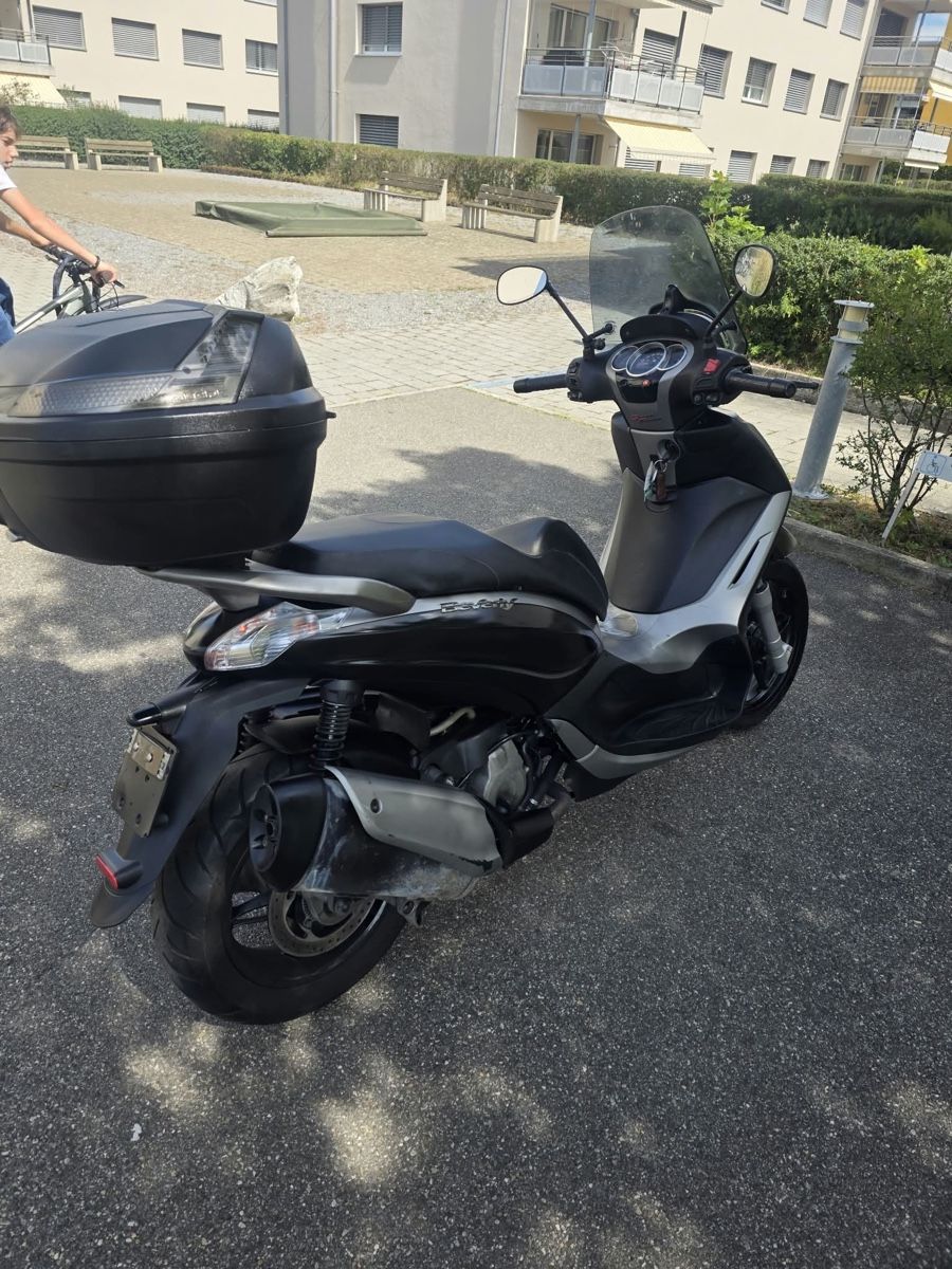 Piaggio Scooter: PIAGGIO BEVERLY 350i.e. ABS – Usato da Winterthur venduto da Fabio_46 6