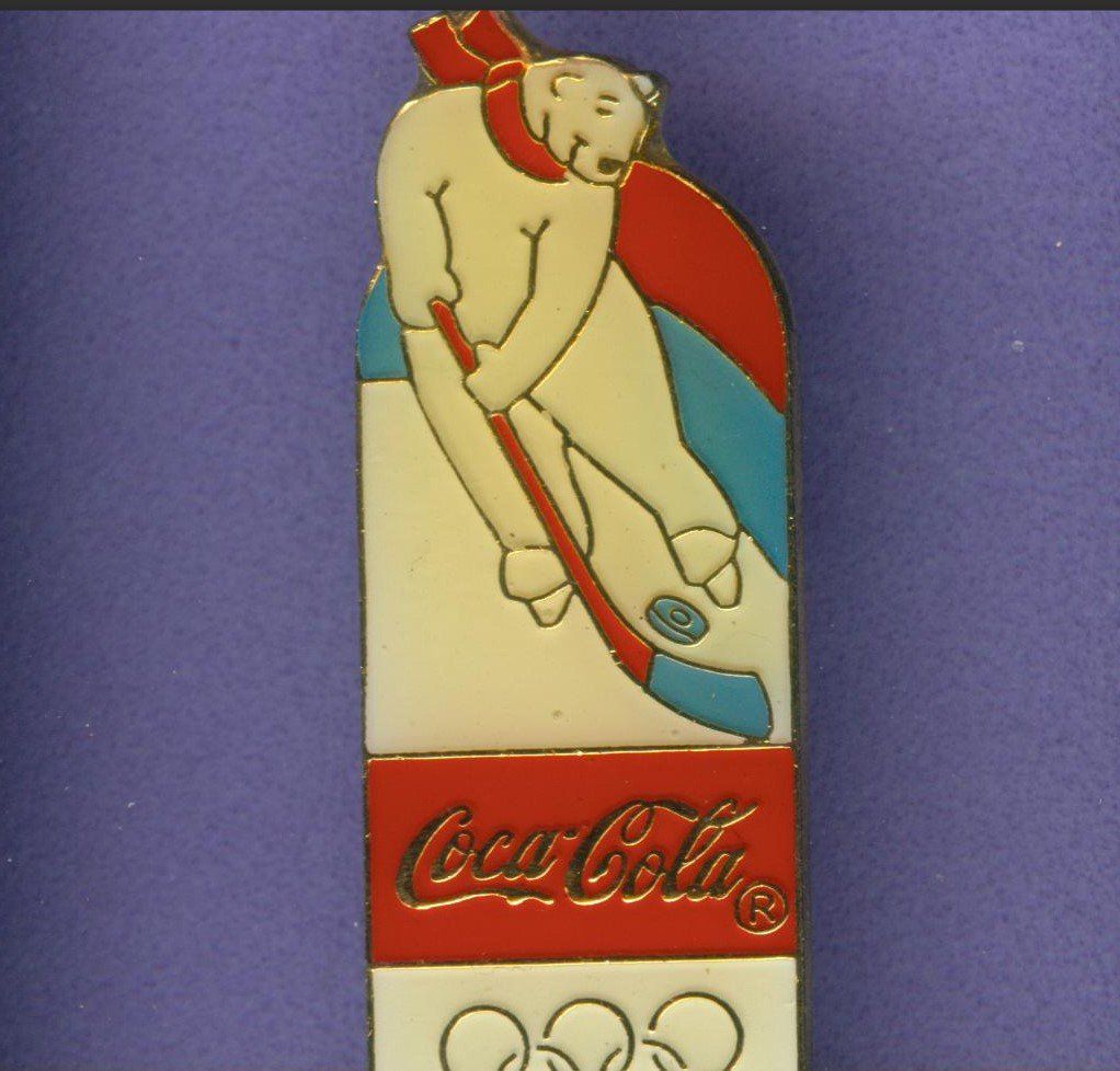Coca-Cola Plaquettes & Badges: Coca Cola  EISBÄR Winterolympiade – D'occasion à Winterthur par Sammleroase