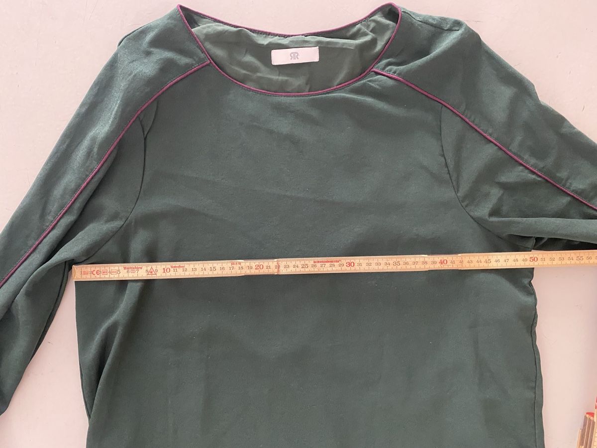Vestiti: Kleid grün mit lila Ränder – Usato da Basel venduto da riesther 3