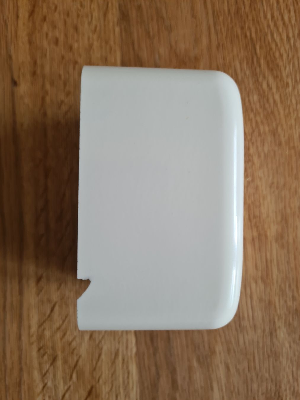 Spine: AP Steckdose weiss, 2×T13/1S – Usato da Winterthur venduto da Jana1701 1