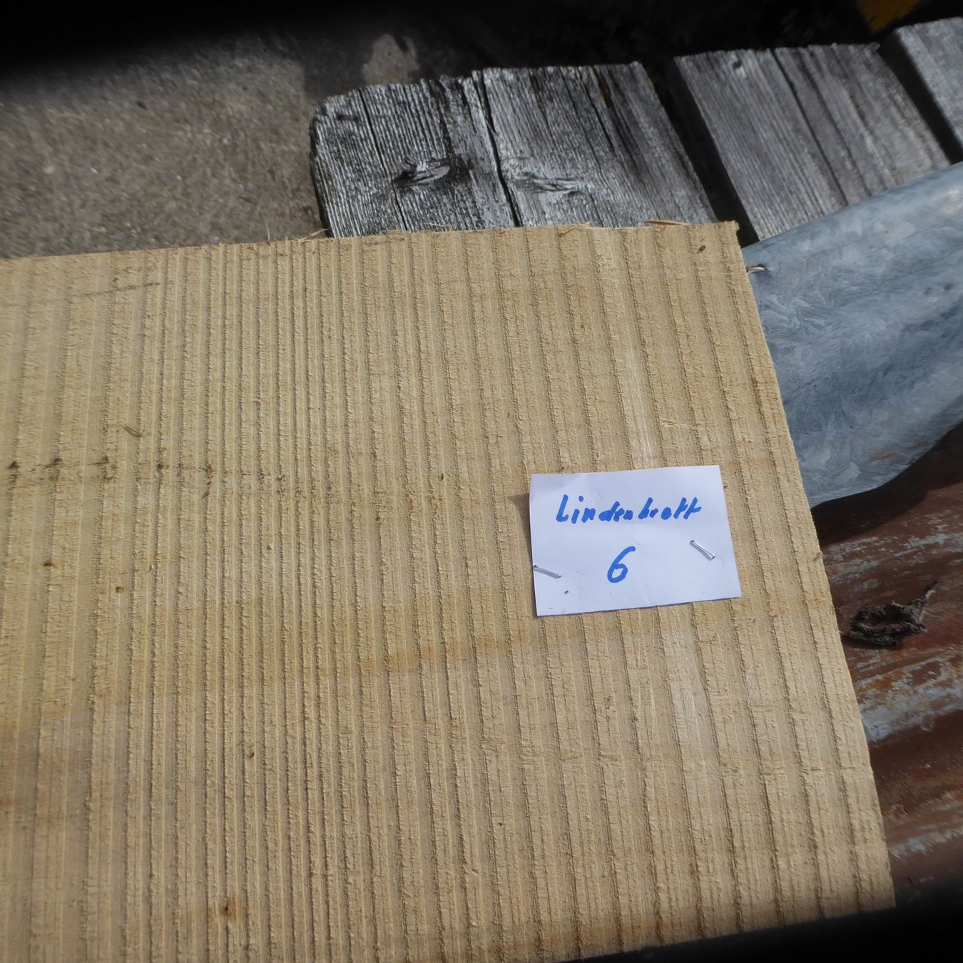 Holzartikel: Lindenbrett 32 mm – Neu (gemäss Beschreibung) aus Sumiswald von Hennri1 2