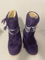 Moon Boots