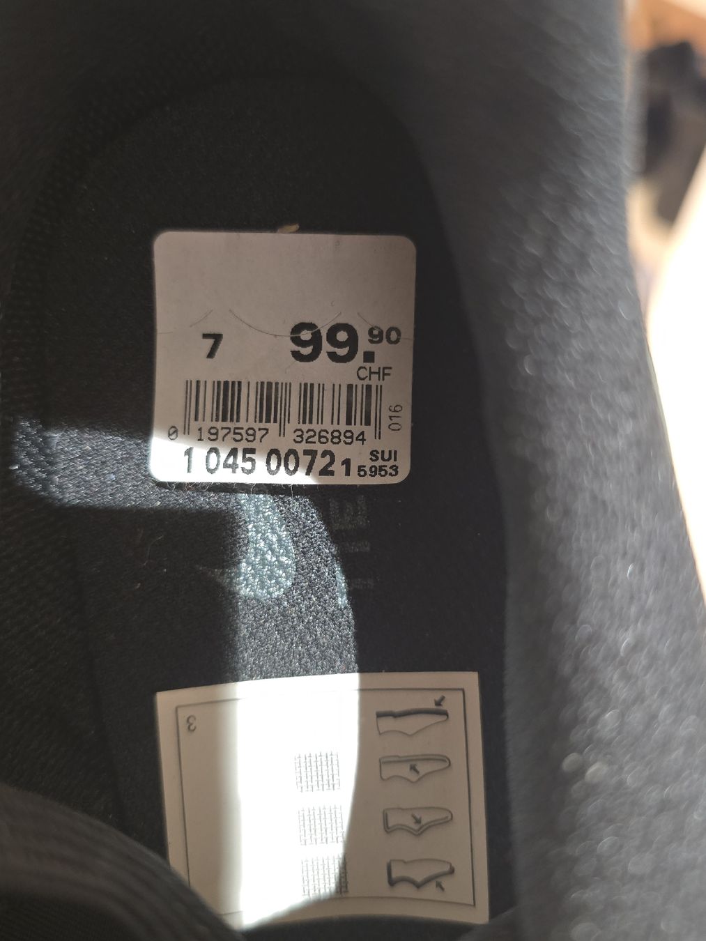Nike Scarpe da uomo: Nike Grösse 40 – Nuovo (secondo la descrizione) da Luzern venduto da Turbolink 5