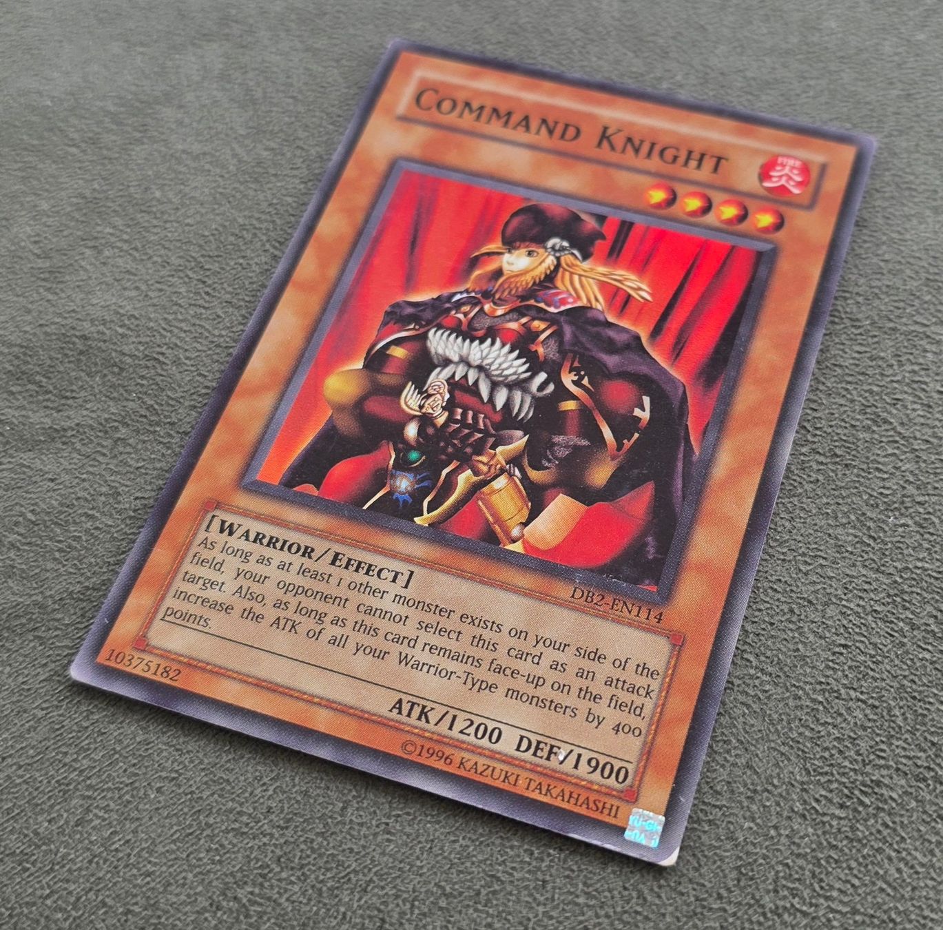Yugioh Carte collezionabili: Yu-Gi-Oh! DB2-EN114 Command Knight EX – Usato da Oberwil BL venduto da Autobueb 1