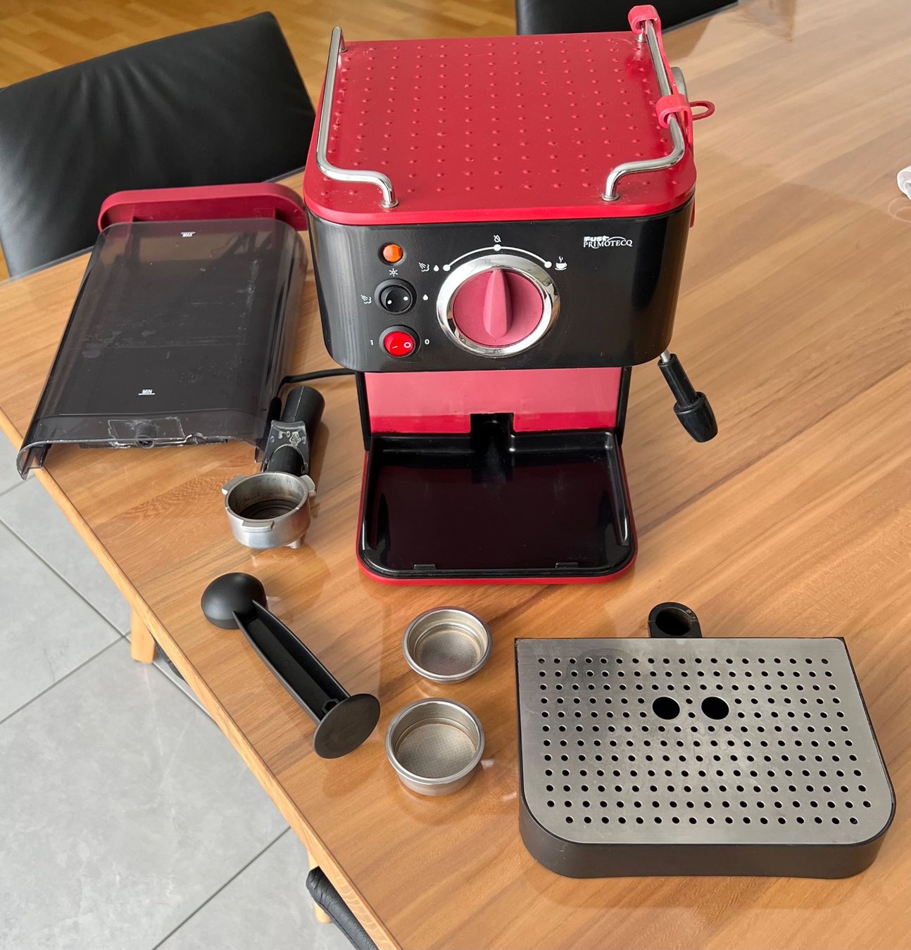 Fust Kaffeemaschinen & Espressomaschinen: Kaffeemaschine Fust Primotecq – Gebraucht aus Oftringen von  1