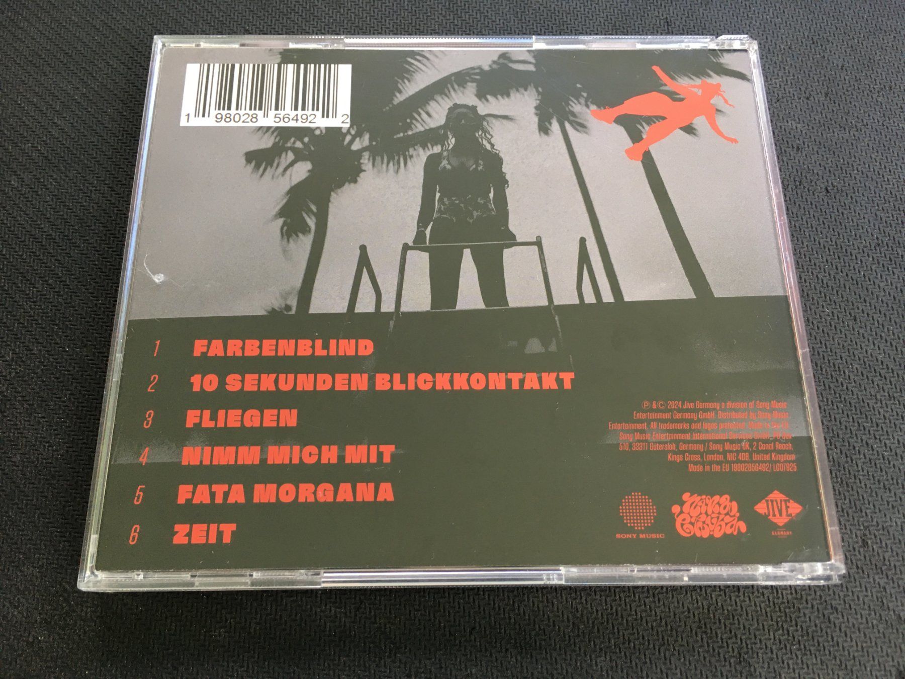 CD: Nina Chuba - Farbenblind -CD- – Usato da St.Gallen venduto da MedienJoe 2