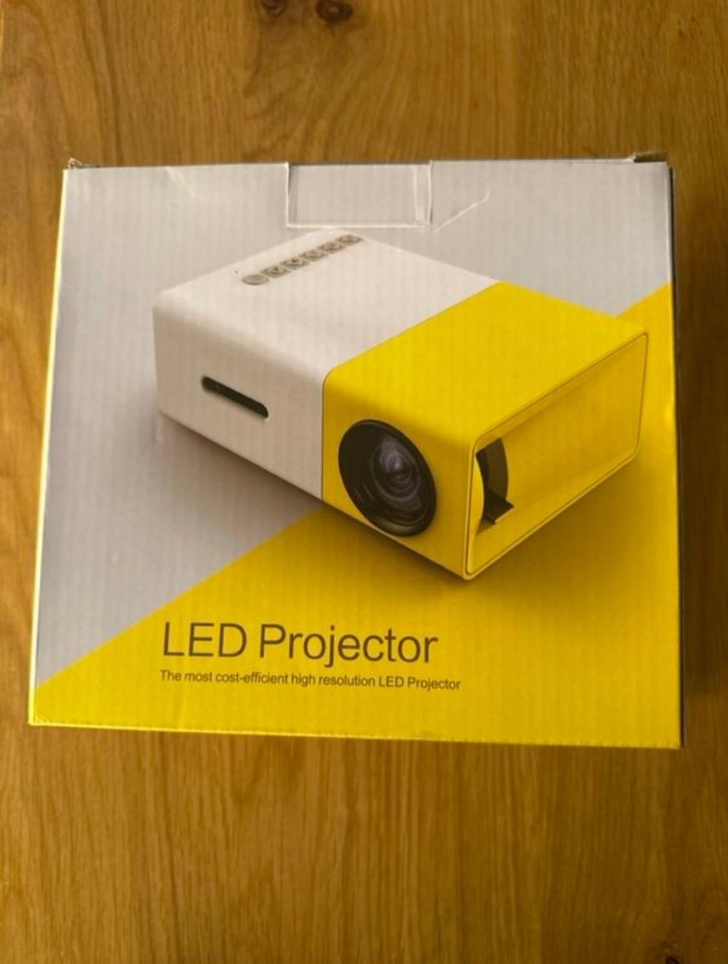 Proiettori: mini led beamer  – Nuovo (secondo la descrizione) da Engelberg venduto da ursdemar89