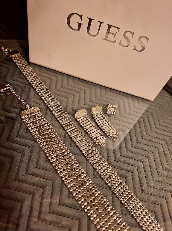 Guess Ketten: Guess Schmuckset neu – Gebraucht aus Neuhausen von eliana2