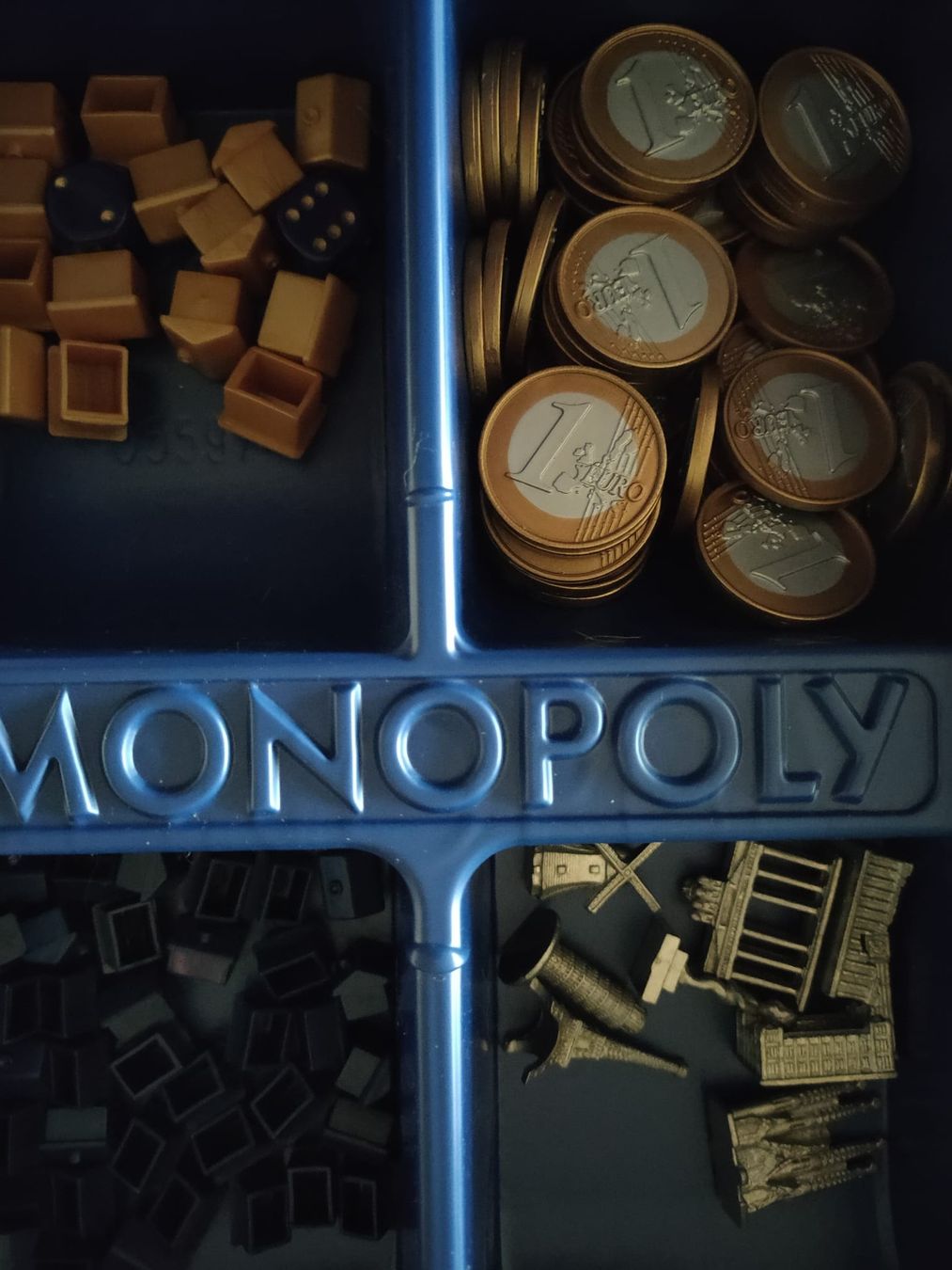 Parker Giochi: Monopoly Europa Edition – Usato da Luzern venduto da Luzern_Energy 3