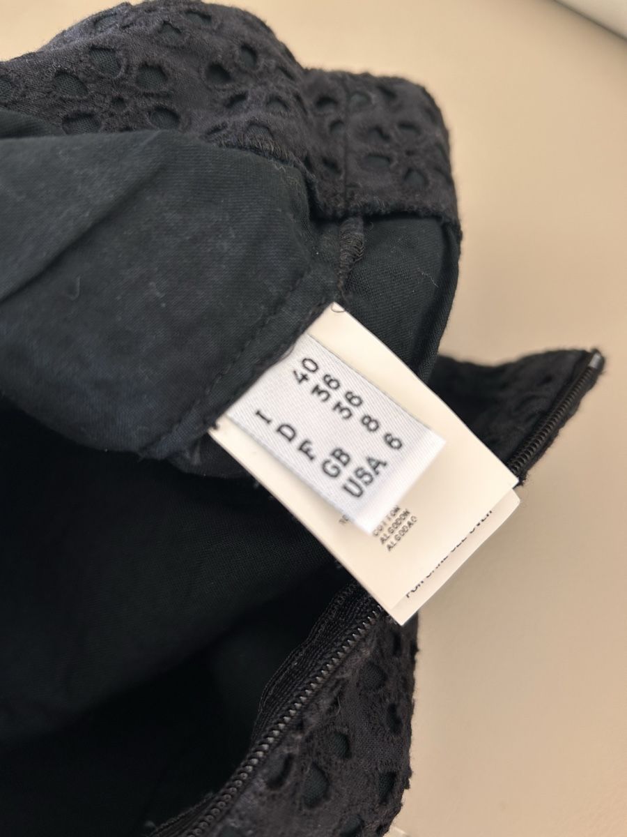 Cacharel Pantaloni: Cacharel shorts – Usato da Zürich venduto da evasara 3