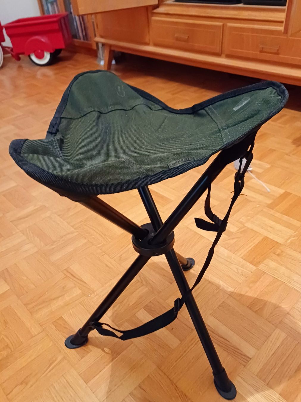 Sgabelli: Military 3 Beinhocker neu – Nuovo (secondo la descrizione) da Kloten venduto da Juanita3 1