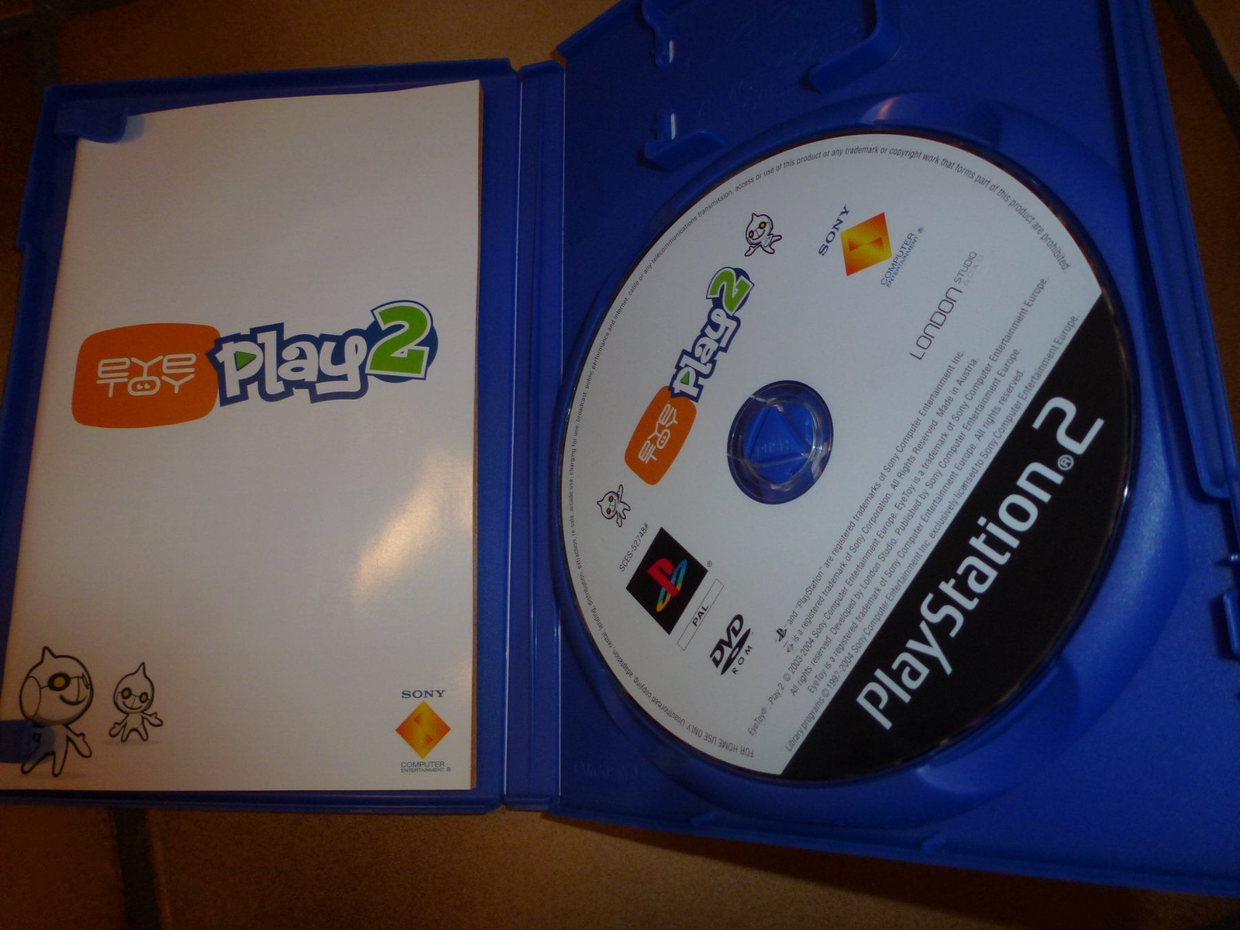 Giochi: EyeToy - Play 2 PS2 – Usato da Olten venduto da Disc-Ausverkauf 1