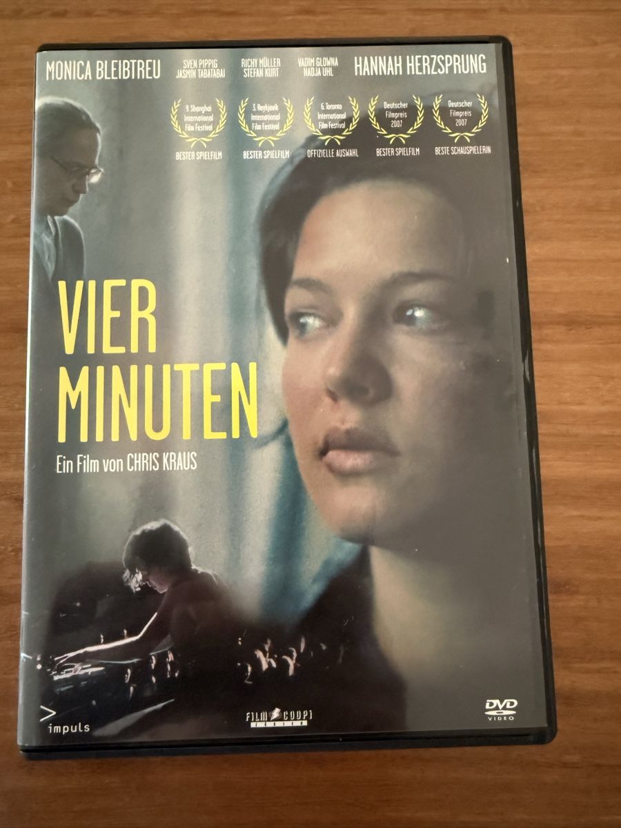Tutti i DVDs: Vier Minuten DVD gute Zustand – Usato da Menzengrüt venduto da SC1973