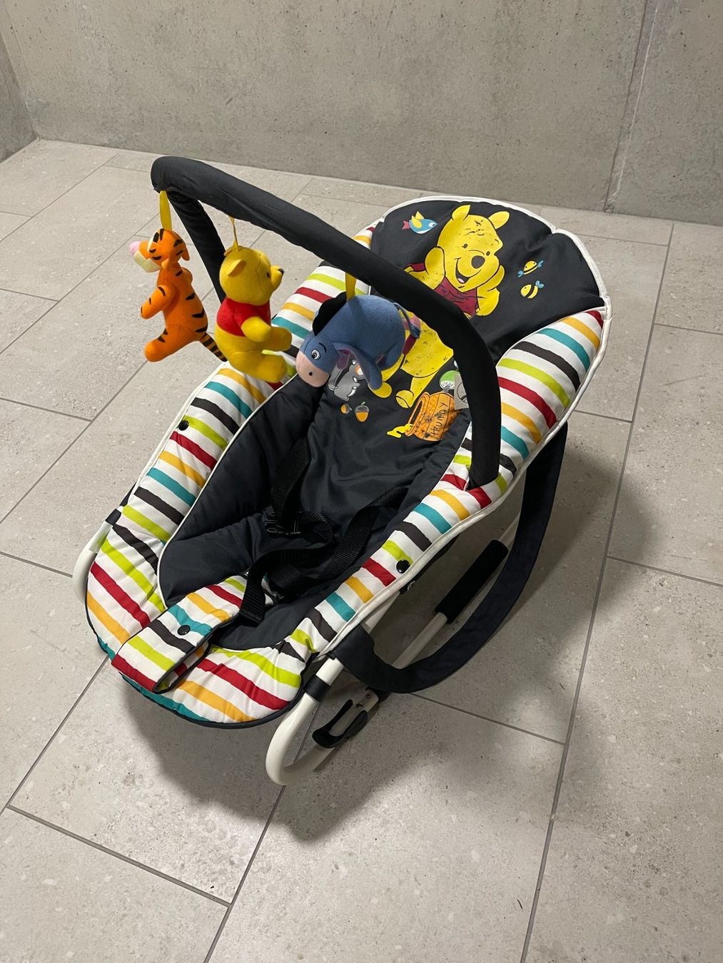 Sdraiette & Sdraiette a dondolo: Babywippe Winnie Pooh / Pu der Bär – Usato da Zürich venduto da nnaarrccoossiiss