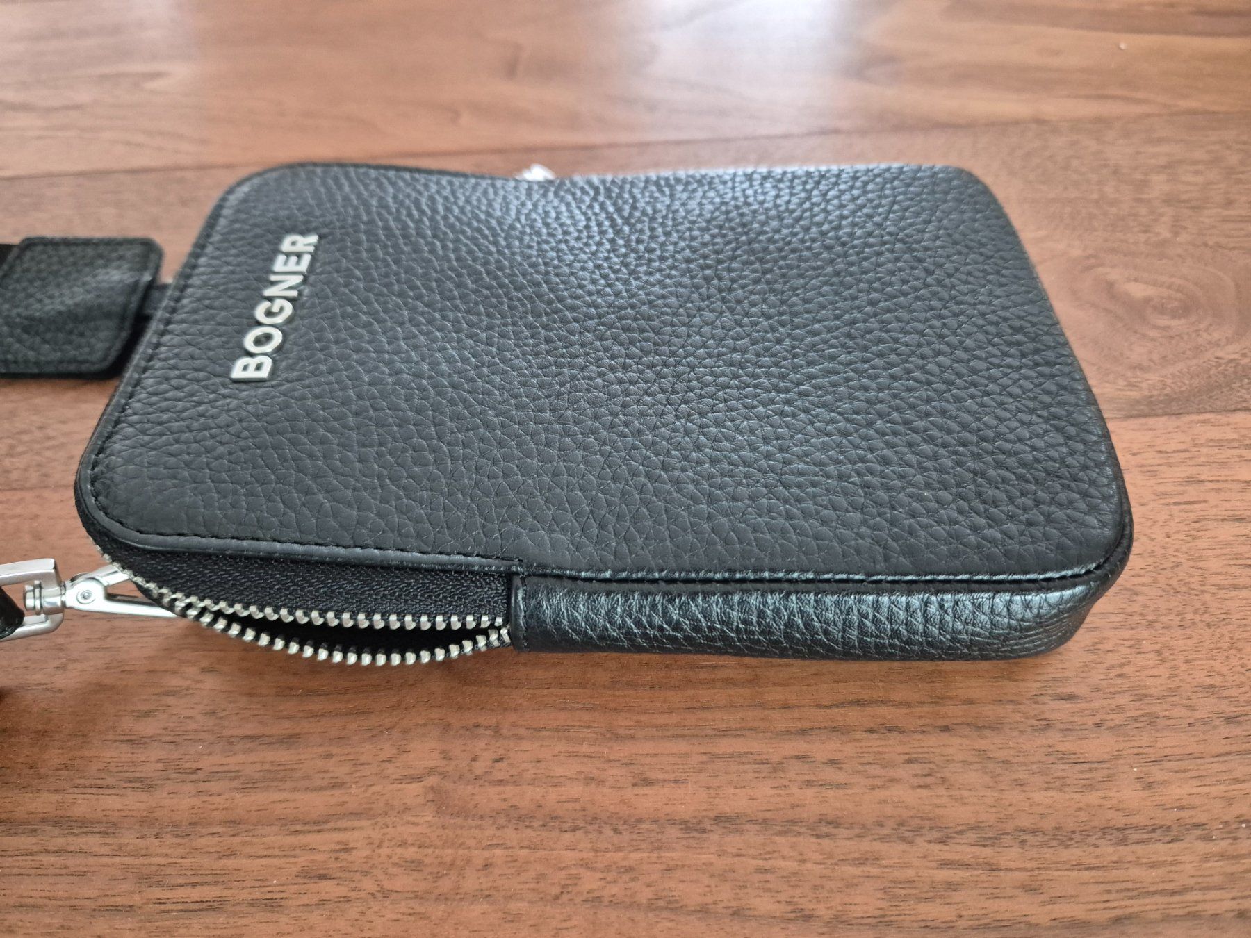 Bogner Borse da donna: Bogner Handytasche Leder schwarz – Usato da Dielsdorf venduto da Tombu 6