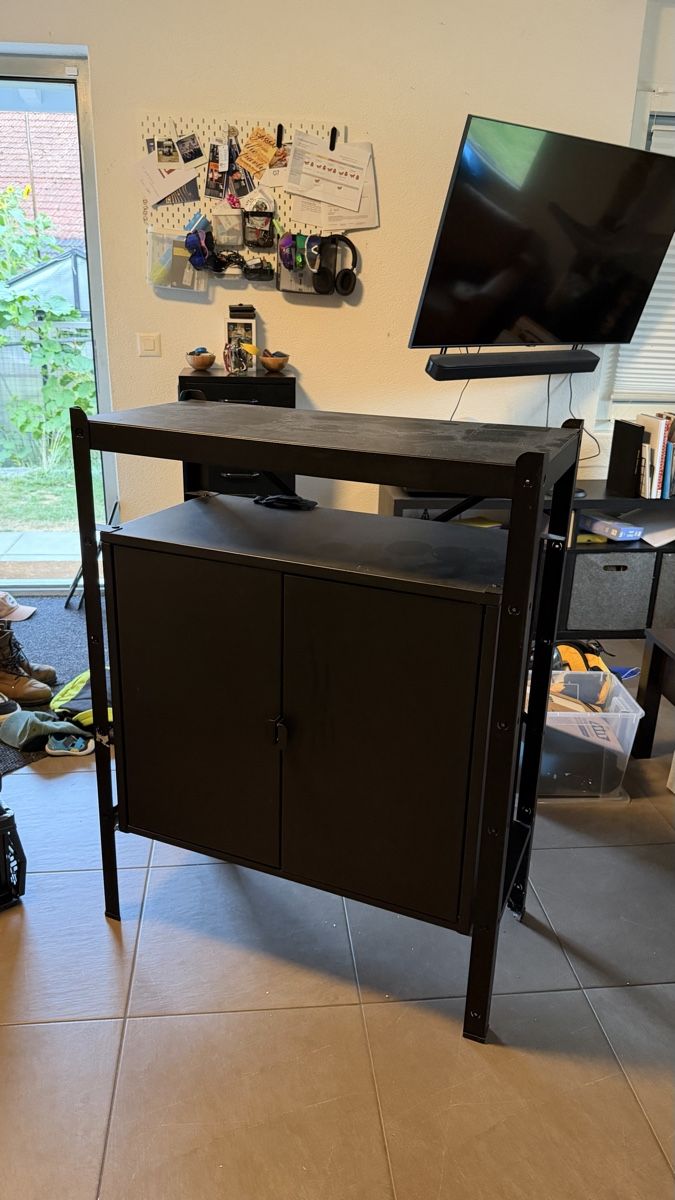 Ikea Armadi: IKEA Bror Metallschrank – Usato da Watt venduto da mmengem