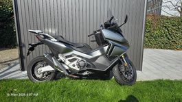 Honda Roller Forza 750 