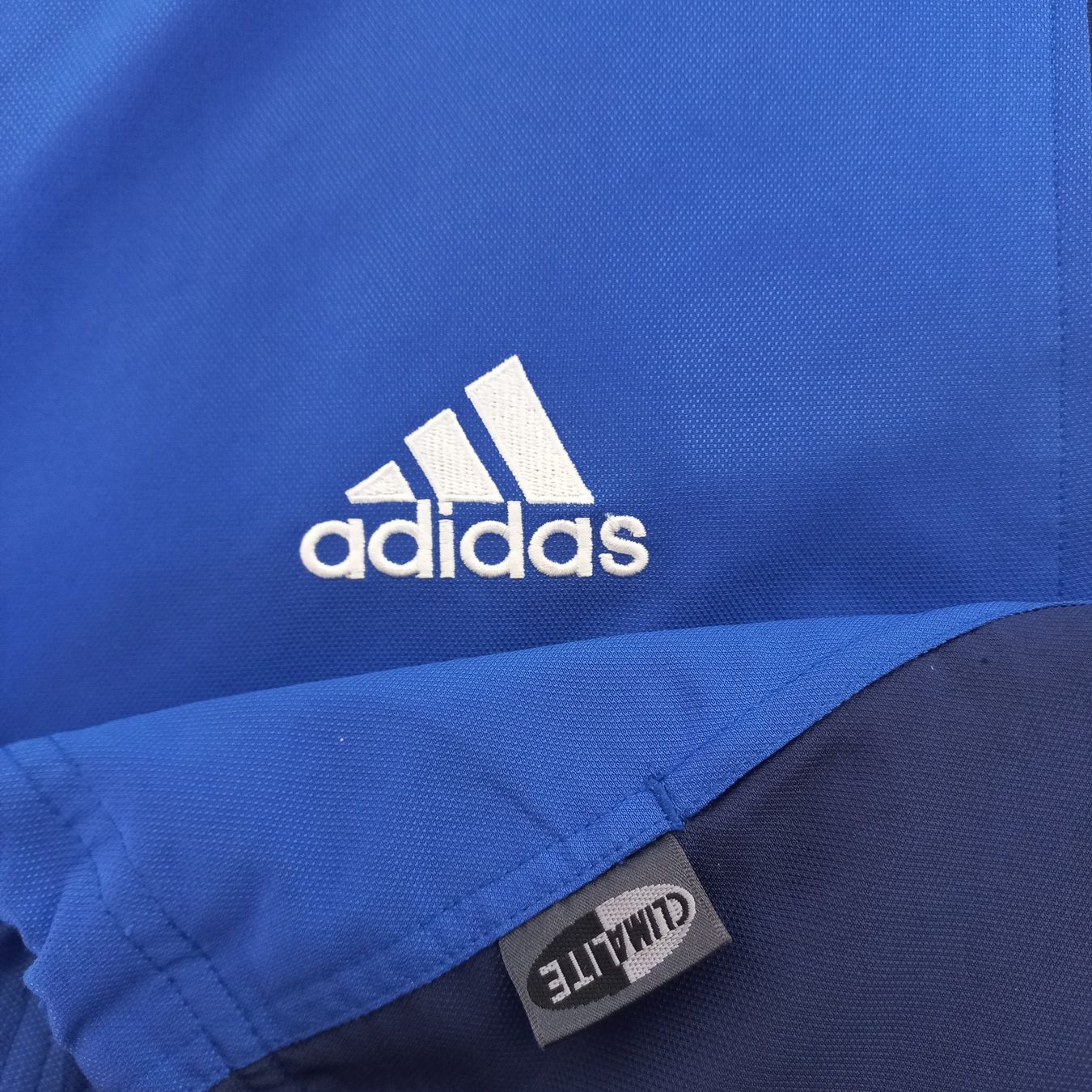 Adidas Giacche: Vintage Adidas Trackjacket (L) – Nuovo (secondo la descrizione) da Chamoson venduto da Sapoloshop 1