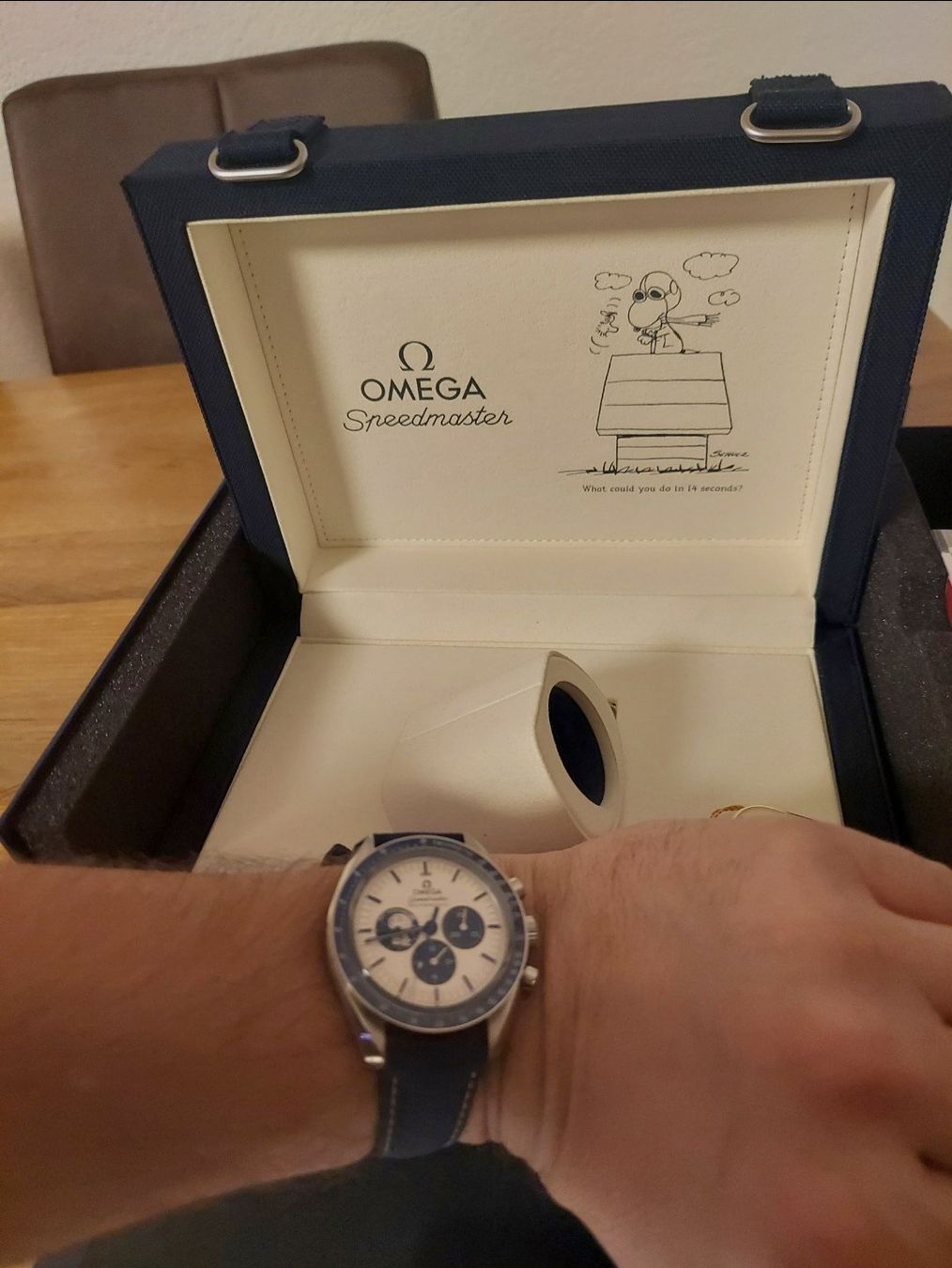 Omega Orologi: Omega Speedmaster Snoopy – Nuovo e nell'imballaggio originale da Gossau SG venduto da honeybeauty 3