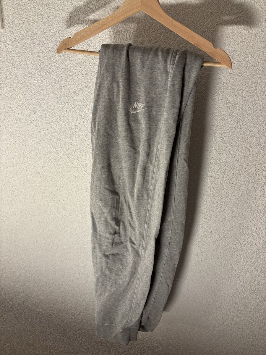 Nike Pantaloni: Nike Trainerhose – Usato da Meilen venduto da rr0