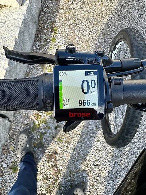 Velos: Carbon Fully - Kristal E650 Grösse L 27.5" – Gebraucht aus Stein am Rhein von speedi26 2