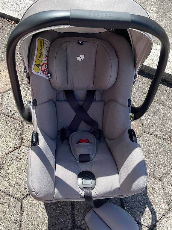 Seggiolini per auto: Babyschale Autositz Joie i-Gemm 2 – Usato da Luterbach venduto da lea_j8t2