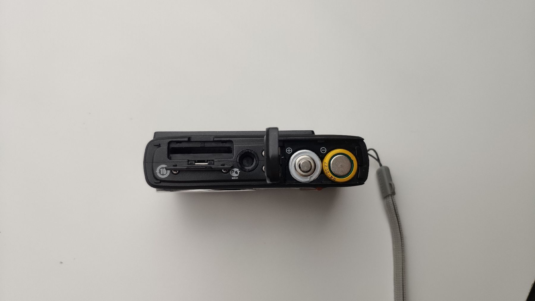 BenQ Fotocamera: BenQ DC C1220 Digitalkamera – Usato da Aesch ZH venduto da m0ntem 3