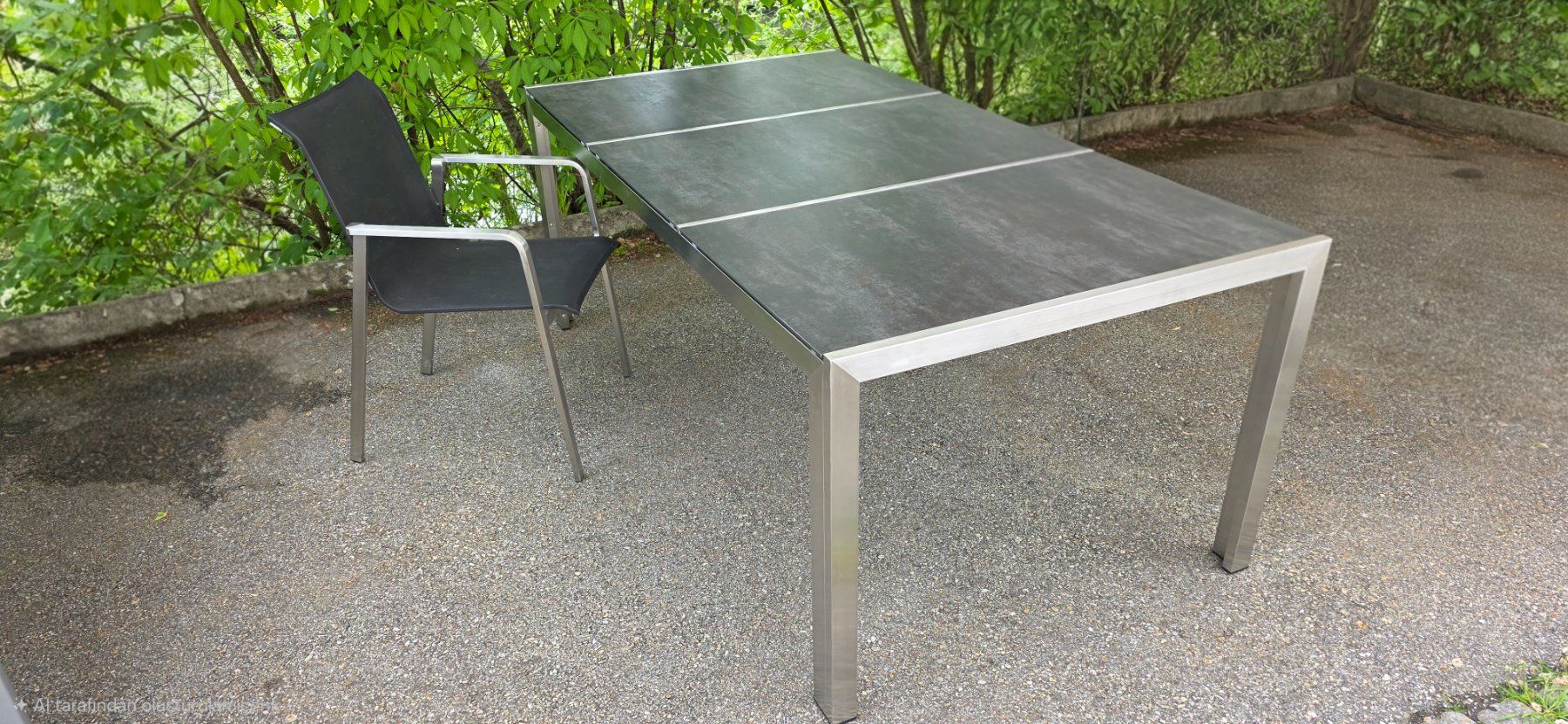 Tavoli: Gartentisch mit 3-teillig Keramikplatte – Nuovo e nell'imballaggio originale da Lützelflüh-Goldb venduto da Rampenverkauf_72_
