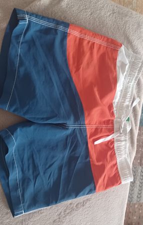 short de bains maillot costume bain Benetton 140